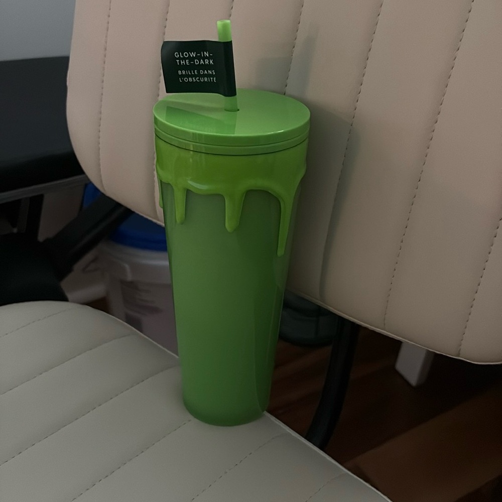 Starbucks Halloween Slime Green Drip Glow In The Dark Tumbler Cold Cup